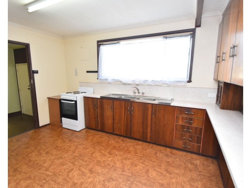 314 Stenner Street, Middle Ridge QLD 4350