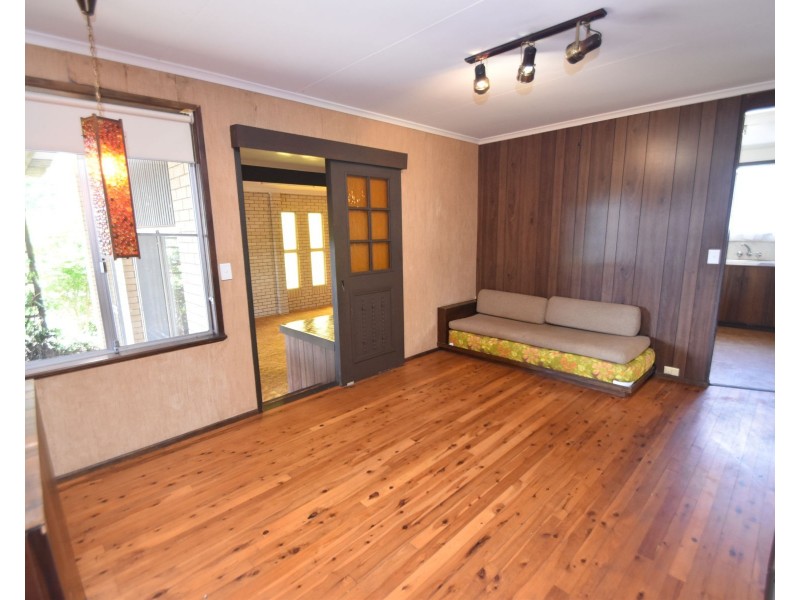 314 Stenner Street, Middle Ridge QLD 4350