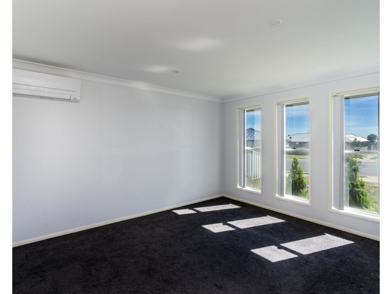 23 Ridge Drive, Cambooya QLD 4358
