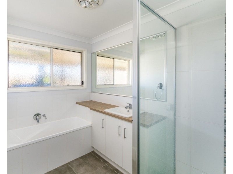 23 Ridge Drive, Cambooya QLD 4358