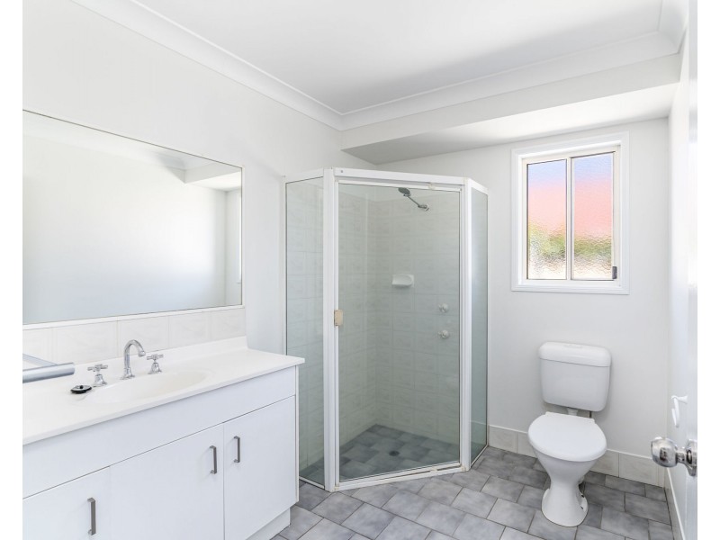61 Gorman Street, Darling Heights QLD 4350