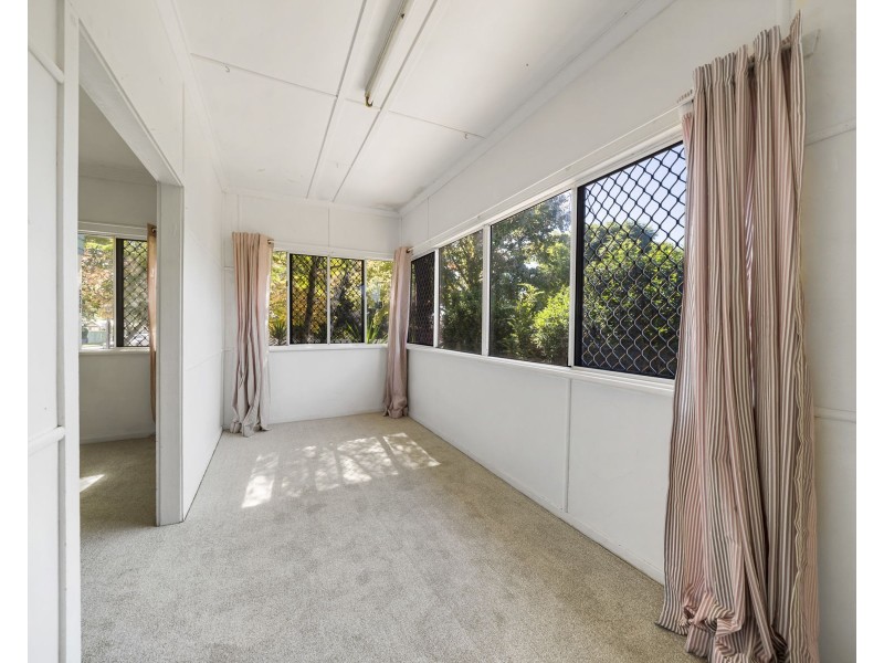 320a South Street, Harristown QLD 4350