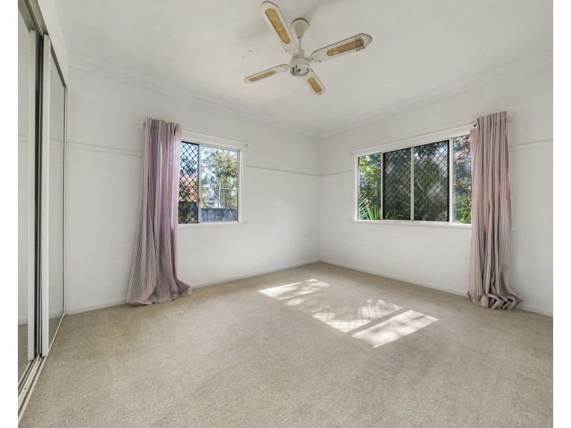 320a South Street, Harristown QLD 4350
