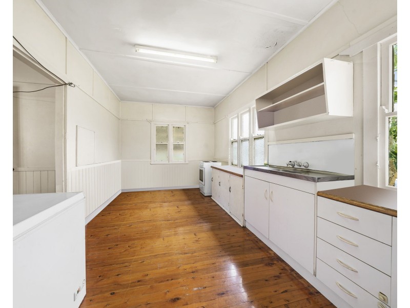 9 King Street, Goombungee QLD 4354