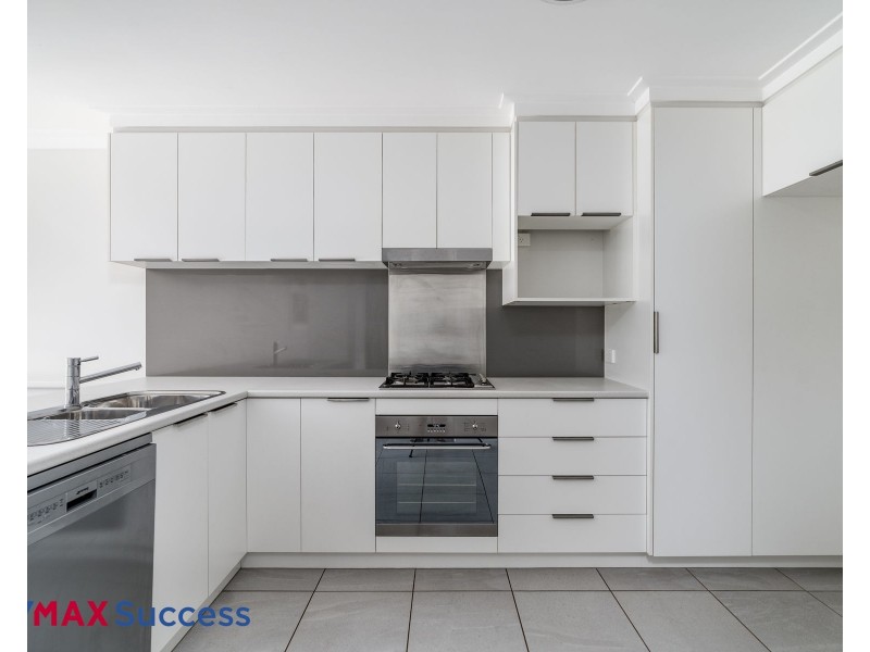 4/7 Gentle Street, North Toowoomba QLD 4350