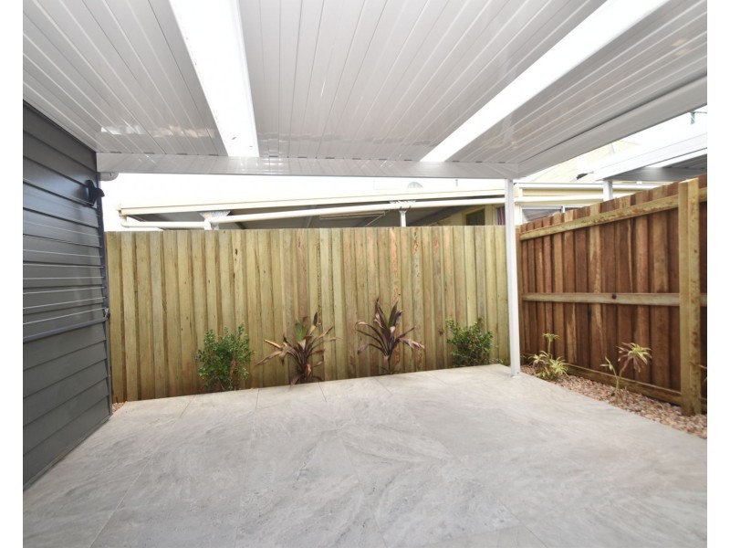 3/64A Holberton Street, Rockville QLD 4350