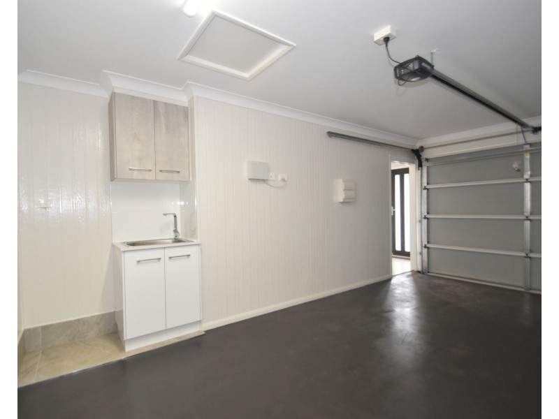 3/64A Holberton Street, Rockville QLD 4350