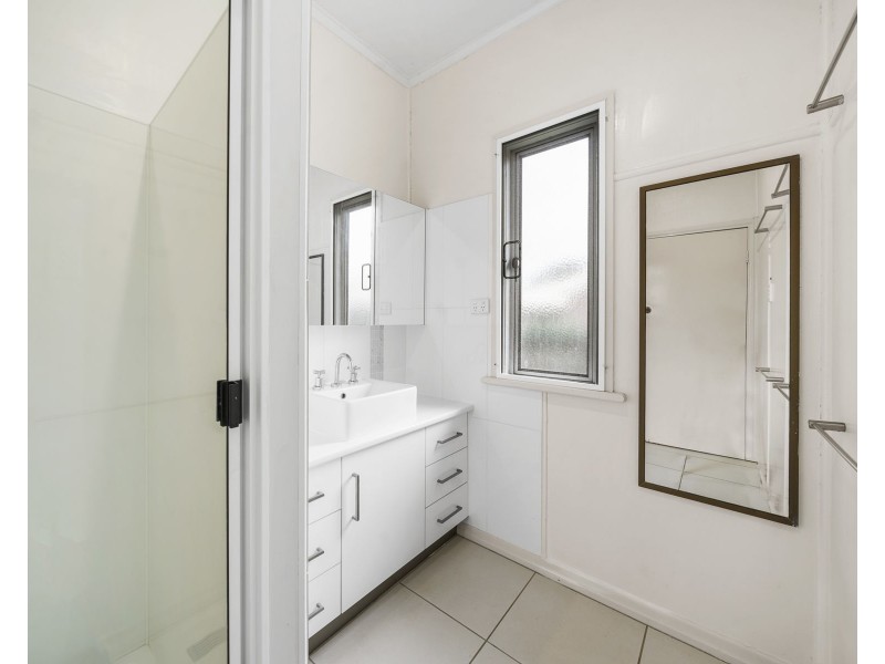 27 Phyllis Street, Harristown QLD 4350