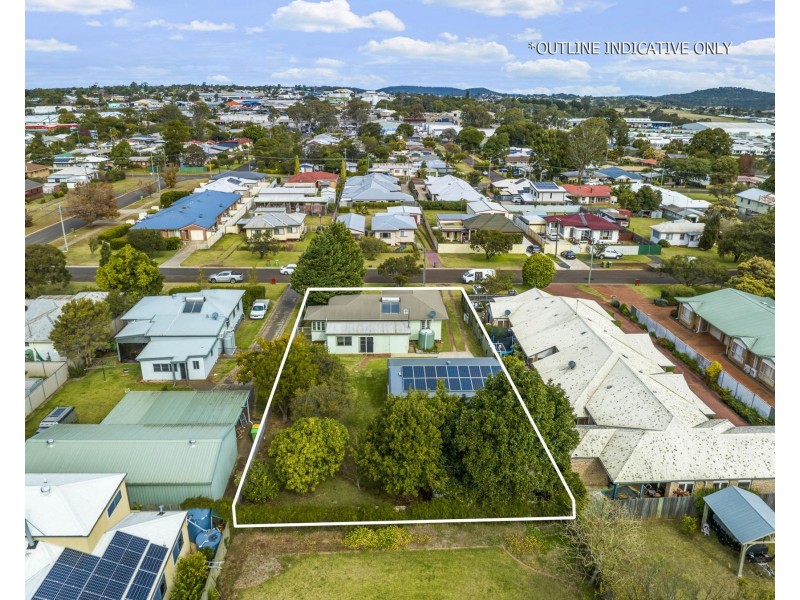 27 Phyllis Street, Harristown QLD 4350