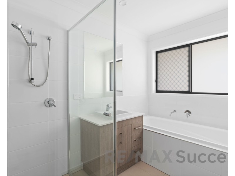 87 Adelaide Street, Cranley QLD 4350