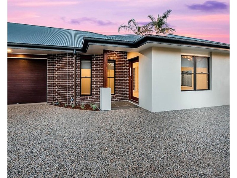 1/192A South Street, Centenary Heights QLD 4350