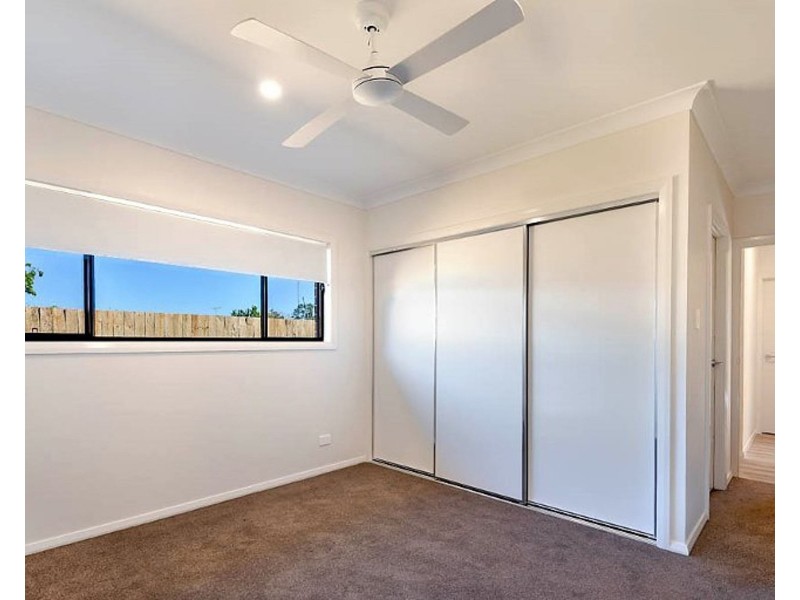 1/192A South Street, Centenary Heights QLD 4350