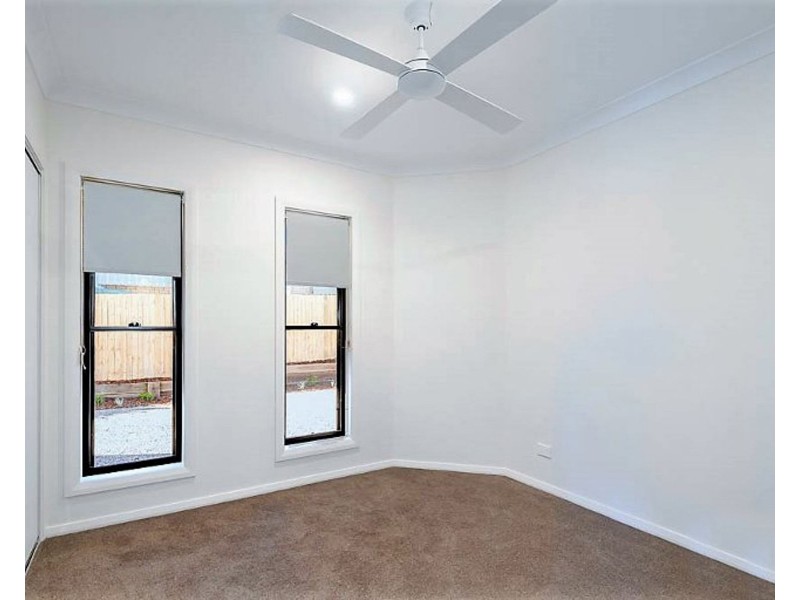 1/192A South Street, Centenary Heights QLD 4350