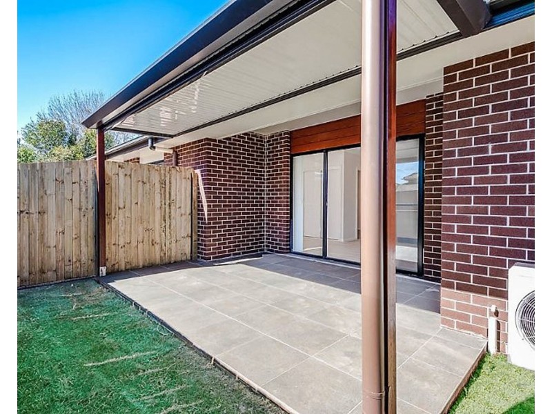 1/192A South Street, Centenary Heights QLD 4350