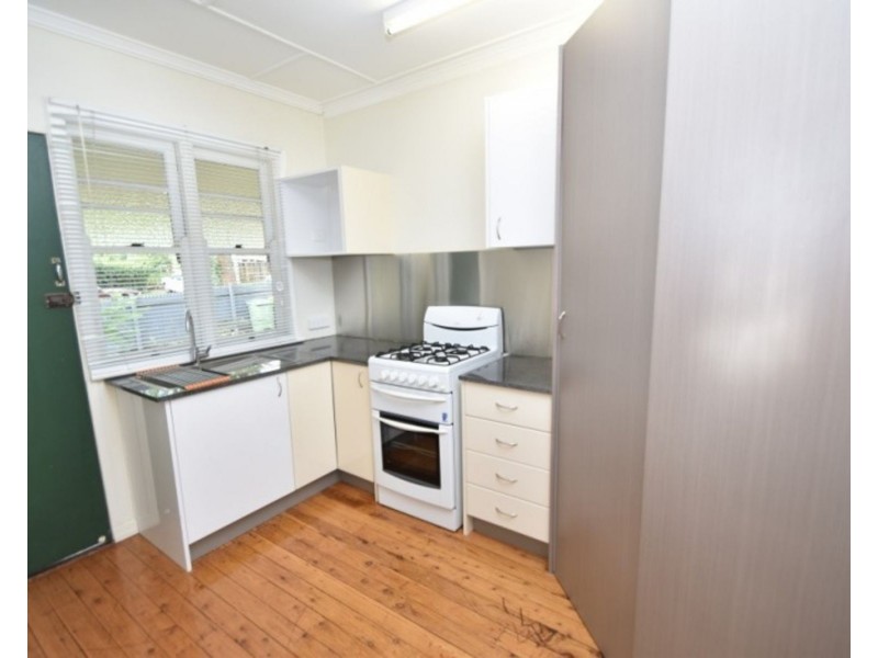 2/16 Boland Street, North Toowoomba QLD 4350