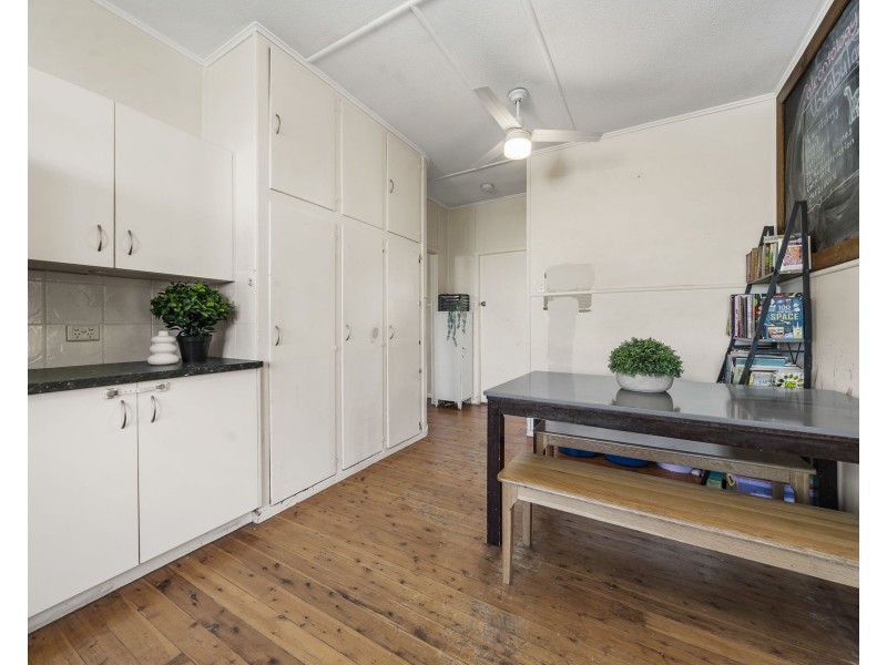 106 Mocatta Street, Goombungee QLD 4354