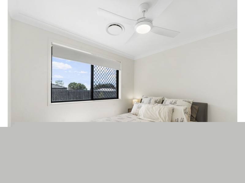 24 Scullin Street, Middle Ridge QLD 4350