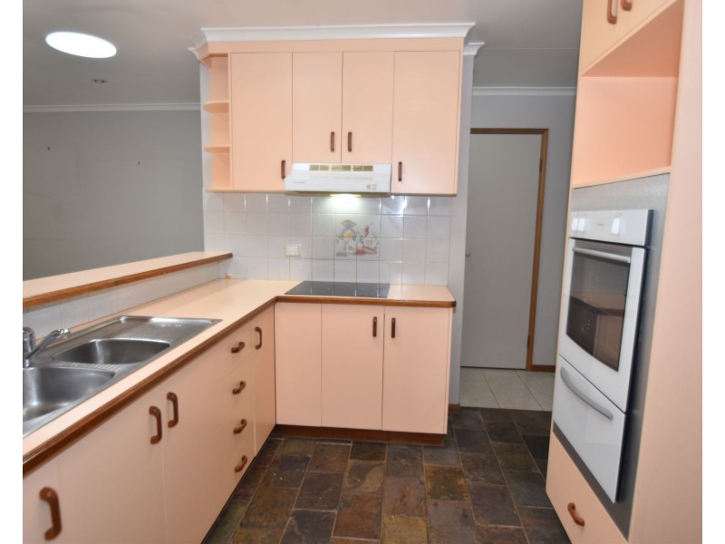 10 Smart Drive, Darling Heights QLD 4350