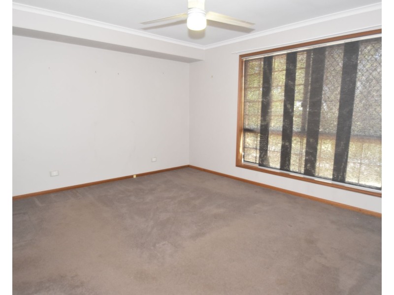 10 Smart Drive, Darling Heights QLD 4350