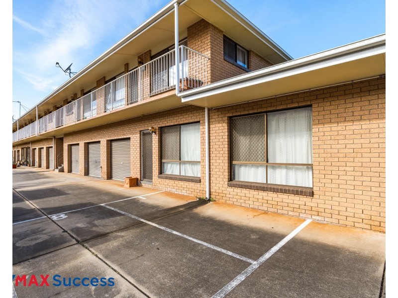 4/10 Phillip Street, East Toowoomba QLD 4350