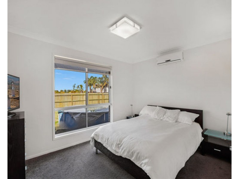 61 Edwin Street, Westbrook QLD 4350
