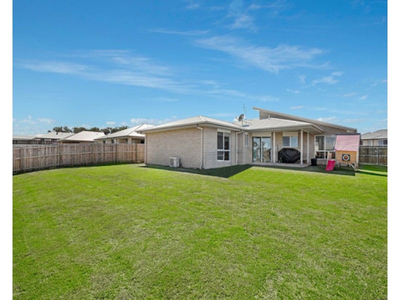 61 Edwin Street, Westbrook QLD 4350