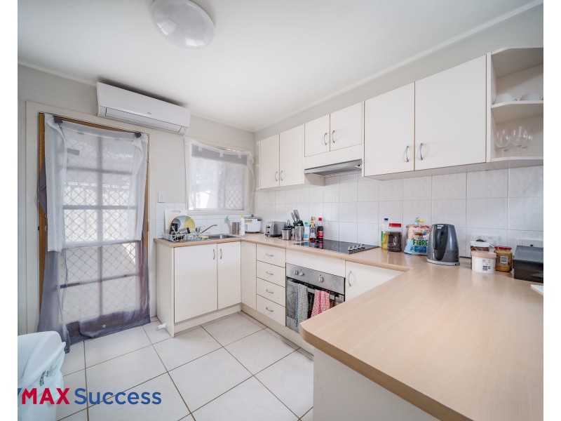 1/267a Geddes Street, Centenary Heights QLD 4350