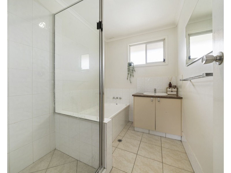 72 Ossian Street, Murphys Creek QLD 4352