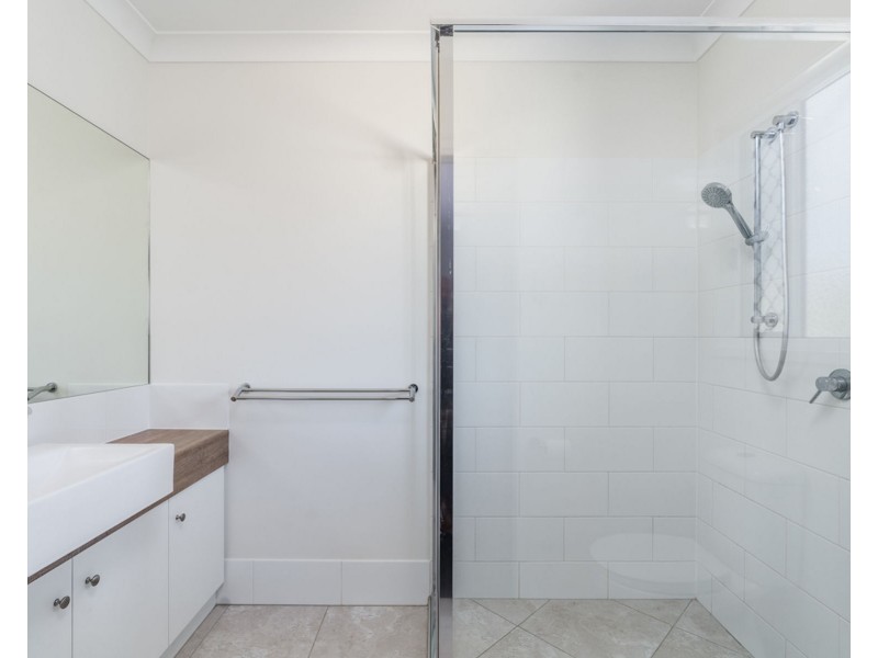 2/38 Drummond Street, Rangeville QLD 4350