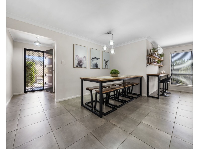 22 Monarch Street, Meringandan West QLD 4352
