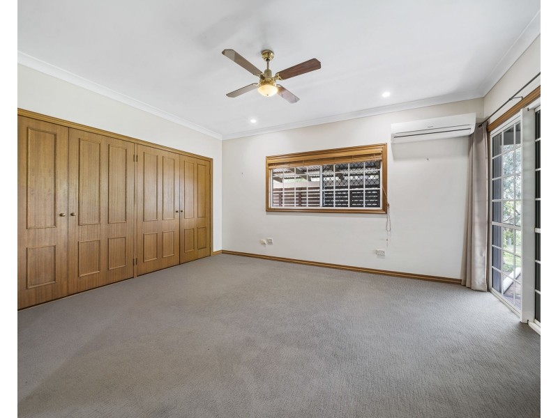 31 Thomas Street, Meringandan West QLD 4352