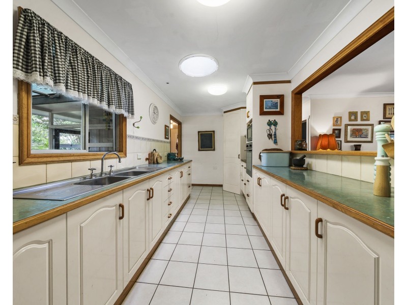 4 Long Street, Rangeville QLD 4350