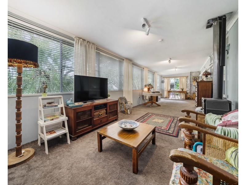 4 Long Street, Rangeville QLD 4350