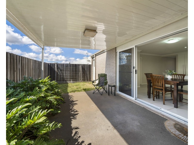 3/7 Wapiti Street, Kearneys Spring QLD 4350