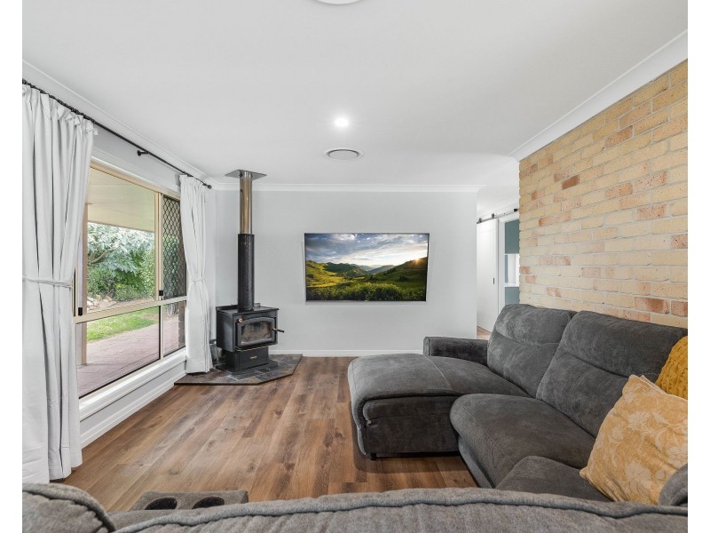 28 Timperley Drive, Highfields QLD 4352