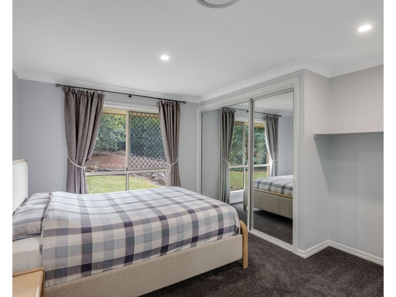 28 Timperley Drive, Highfields QLD 4352