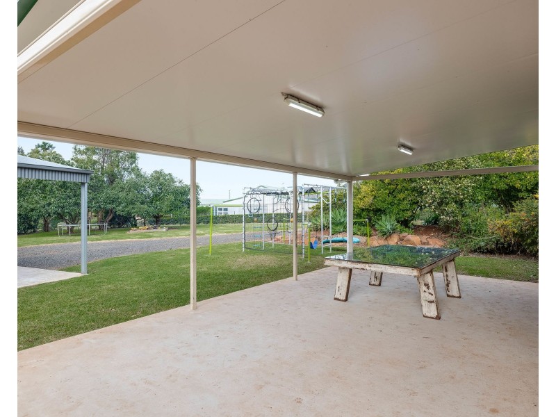 28 Timperley Drive, Highfields QLD 4352