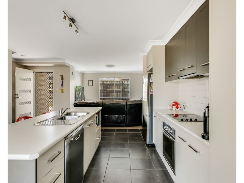 4/101 Stuart Street, North Toowoomba QLD 4350