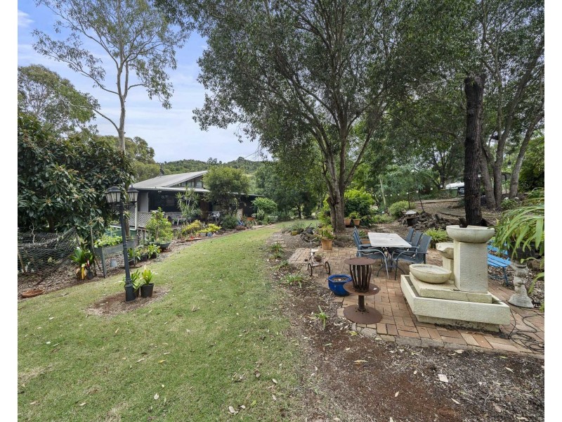 3 Redlands Drive, Gowrie Junction QLD 4352
