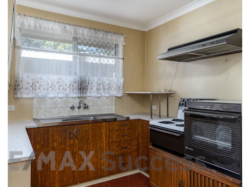 26 Joyce Street, South Toowoomba QLD 4350