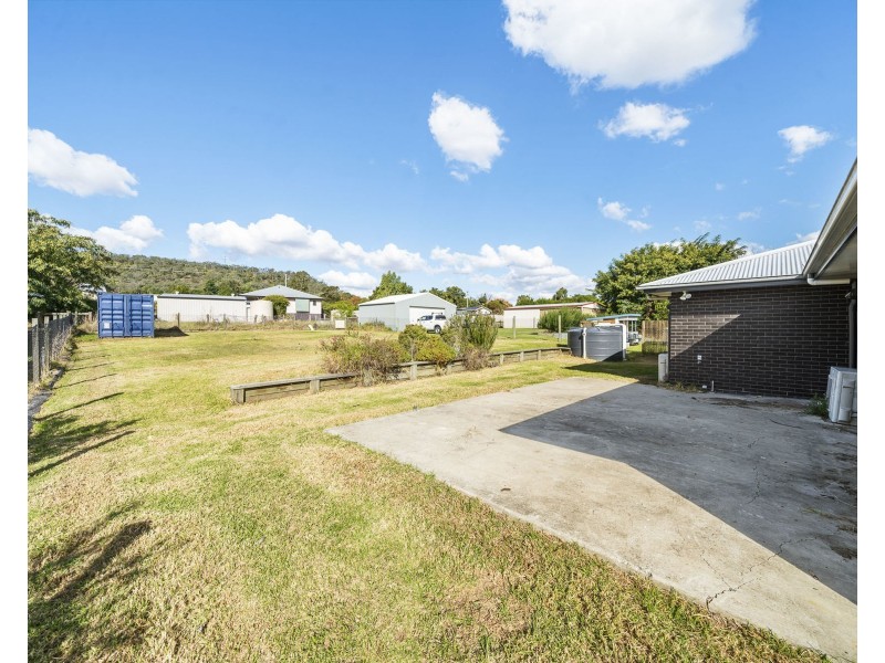 6 Felton Street, Greenmount QLD 4359