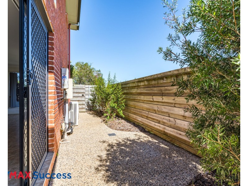 1/1 Ware Court, Darling Heights QLD 4350