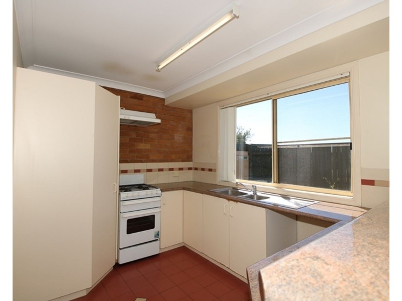 12/248 James Street, Harristown QLD 4350