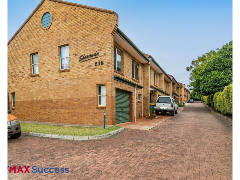 12/248 James Street, Harristown QLD 4350