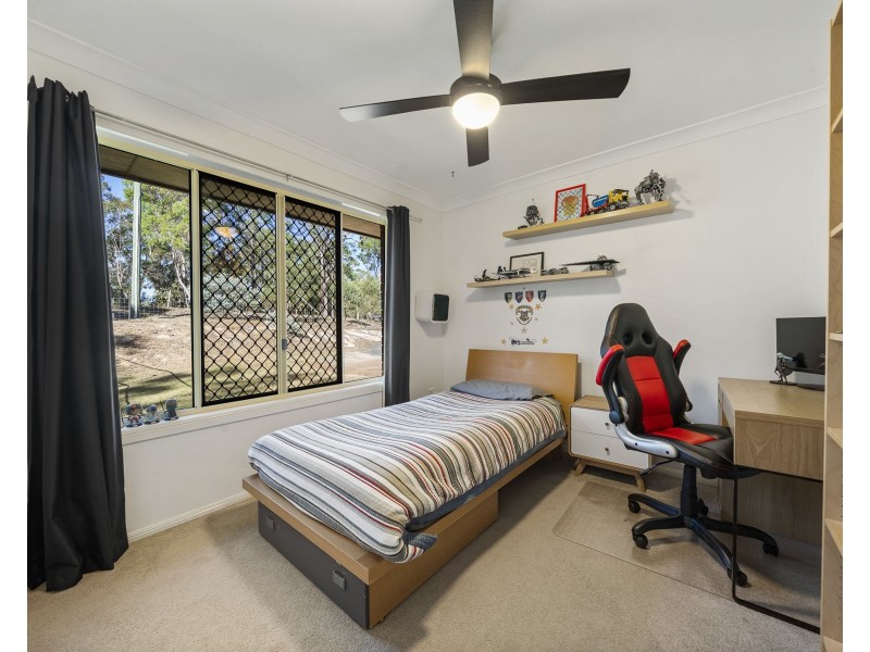 916 Blanchview Road, Silver Ridge QLD 4352