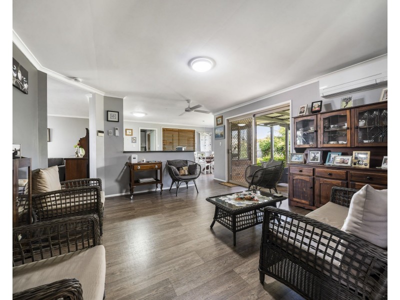 283 Greenwattle Street, Cranley QLD 4350