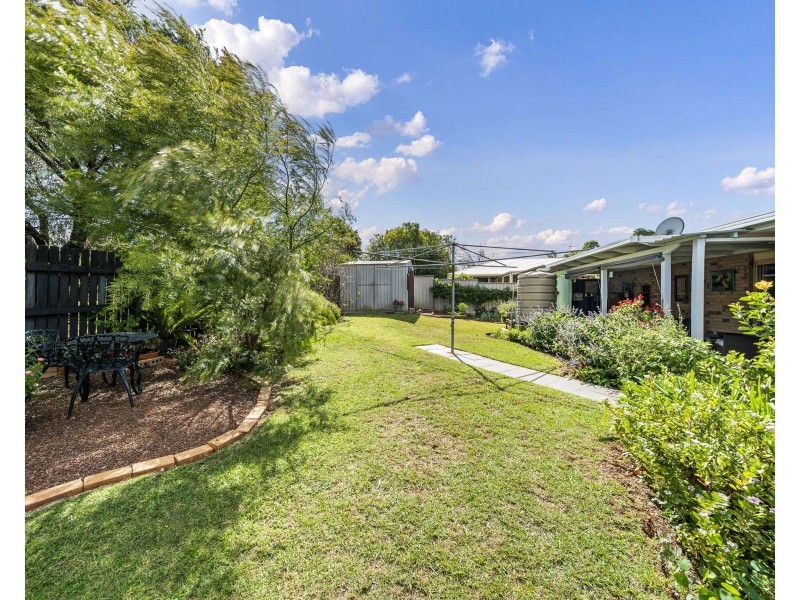 283 Greenwattle Street, Cranley QLD 4350