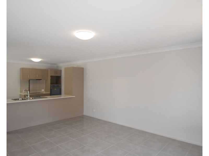 9/8 Link Street, North Toowoomba QLD 4350
