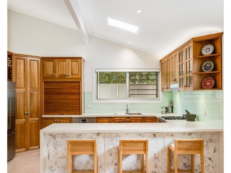 24 Bingara Street, Mount Lofty QLD 4350