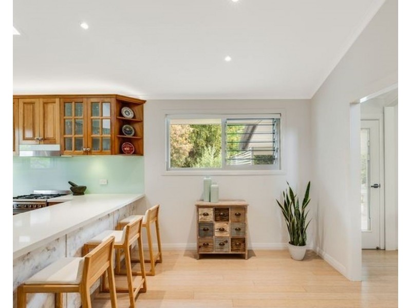 24 Bingara Street, Mount Lofty QLD 4350